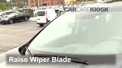 2018 Honda CR-V LX 2.4L 4 Cyl. Windshield Wiper Blade (Front) Replace Wiper Blades